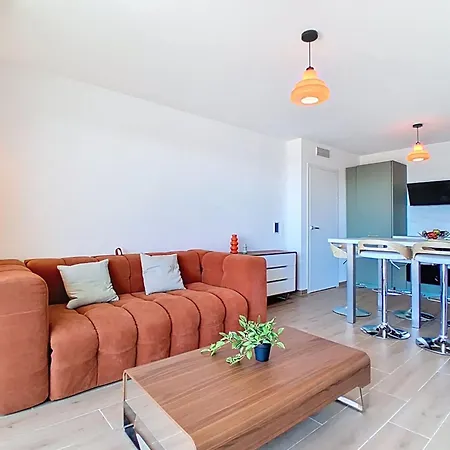 Seaside View-3 By Interhome